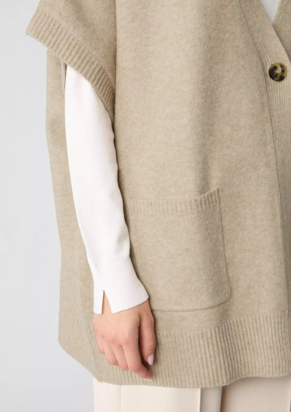 Пончо с застежкой на пуговицу Comma