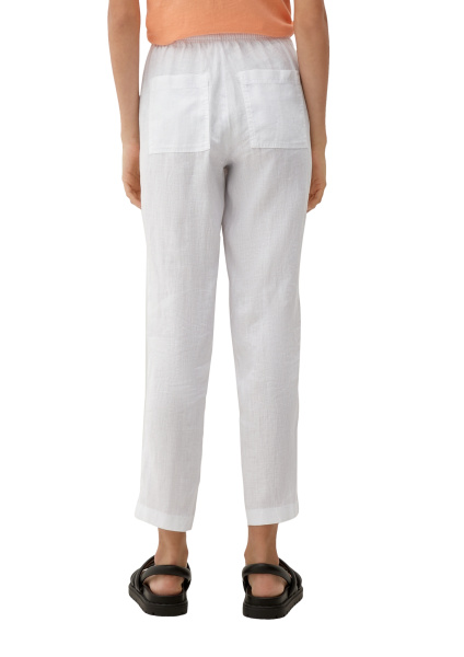 Белые льняные брюки с эластичным поясом S.Oliver