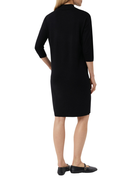 Трикотажное платье из смеси вискозы со спущенными плечами Comma