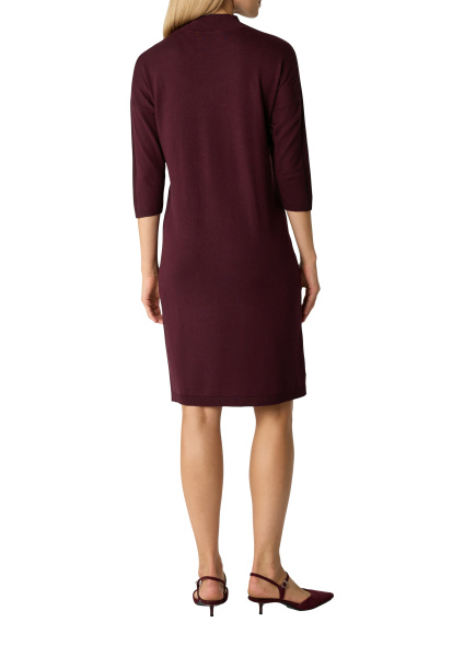 Трикотажное платье из смеси вискозы со спущенными плечами Comma