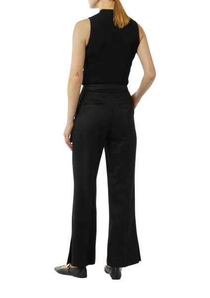 Черные брюки из тонкой струящейся ткани Comma