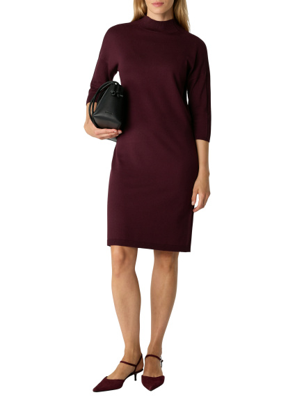 Трикотажное платье из смеси вискозы со спущенными плечами Comma