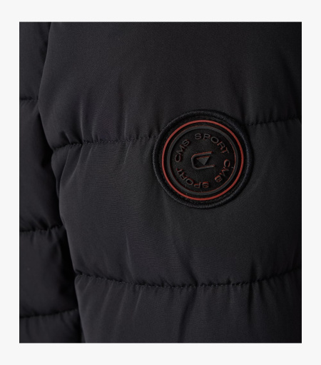 Зимняя куртка с капюшоном CasaModa