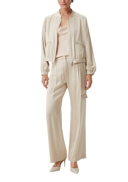 Сатиновая блуза-топ в бельевом стиле Comma