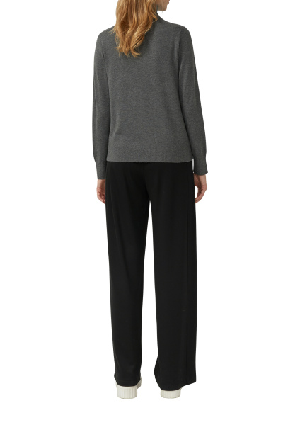 Водолазка цвета антрацит S.Oliver