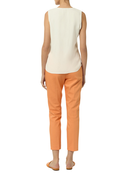 Блуза без рукава с V-вырезом Comma