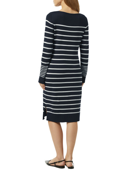 Трикотажное платье в полоску Comma