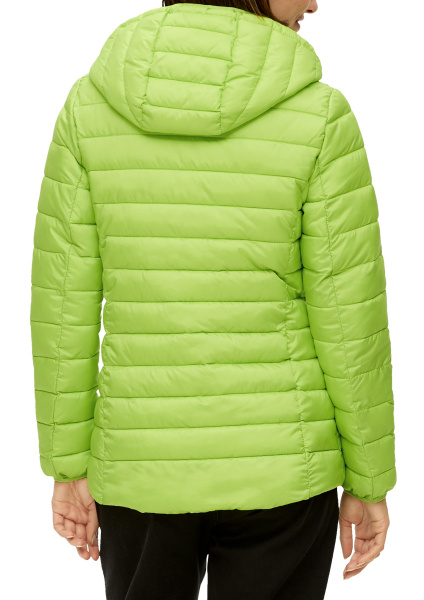 Легкая стеганая куртка со съемным капюшоном цвета лайм S.Oliver