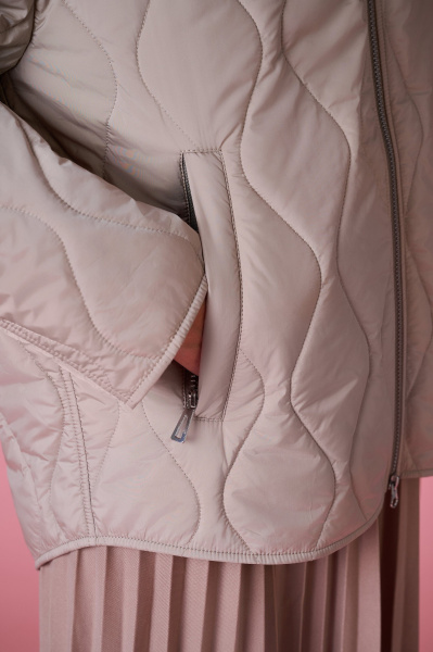 Куртка на тонком синтепоне с принтованным подкладом DAMO