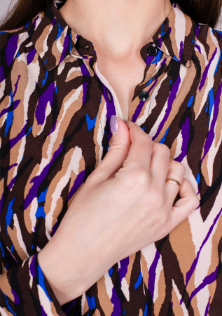 Блуза из вискозы с фантазийным орнаментом Comma