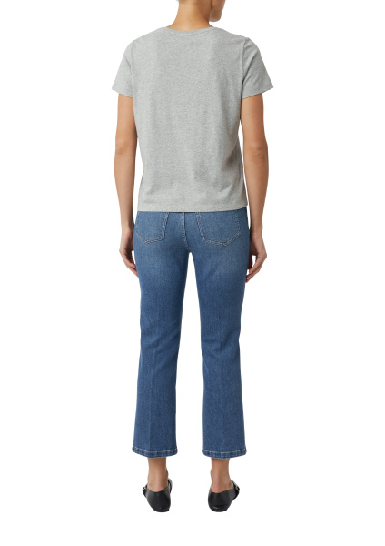 Базовая хлопковая футболка серго цвета Comma