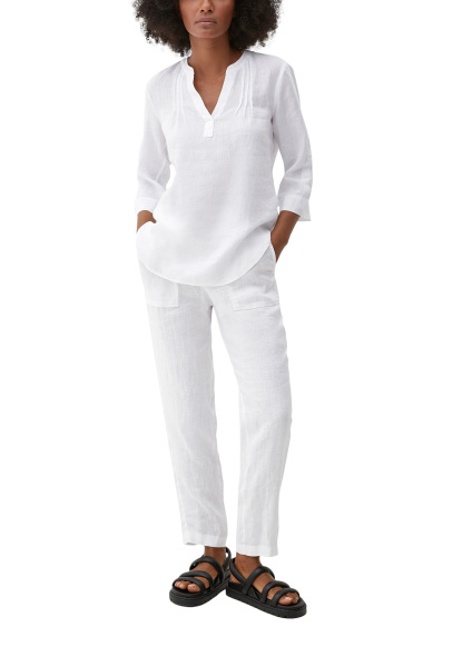 Белая льняная блузка с защипами S.Oliver