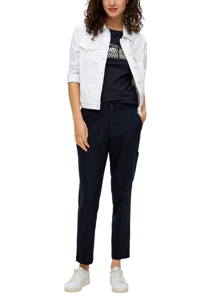 Брюки из смесовой ткани с накладным карманом на штанине S.Oliver