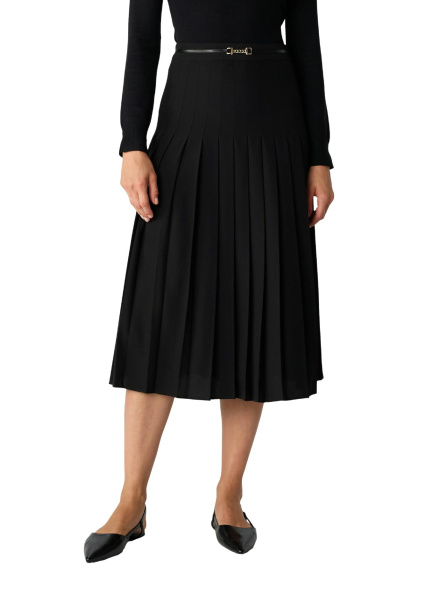 Черная юбка плиссе с декорацией на поясе Comma