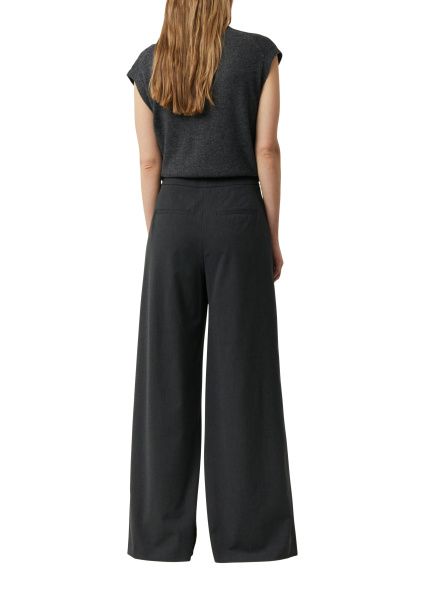 Струящиеся широкие брюки со складками Comma 