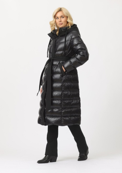 Женственный пуховик черного цвета GLAFIRA Avi