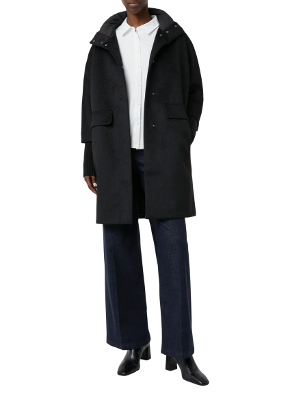 Полушерстяное пальто со стеганым воротником  Comma